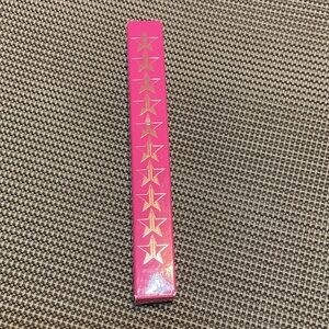 Jeffree Star colored deceased velour lip liner